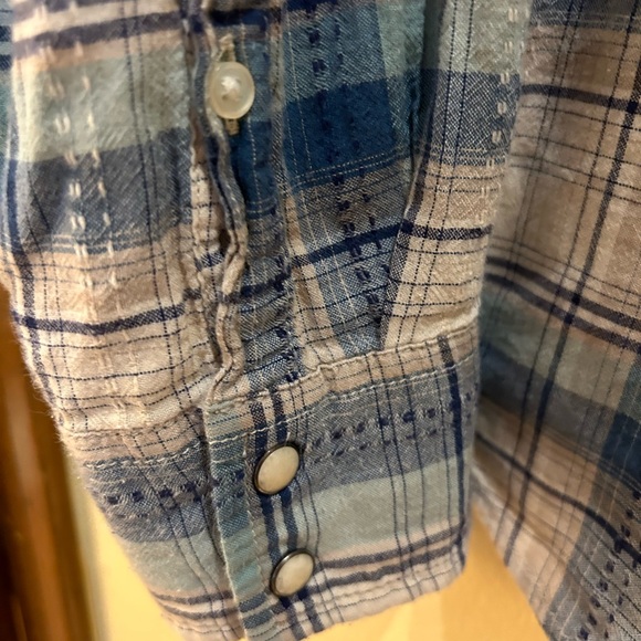 Lucky Brand Gorgeous Men’s button down shirt - Picture 11 of 13